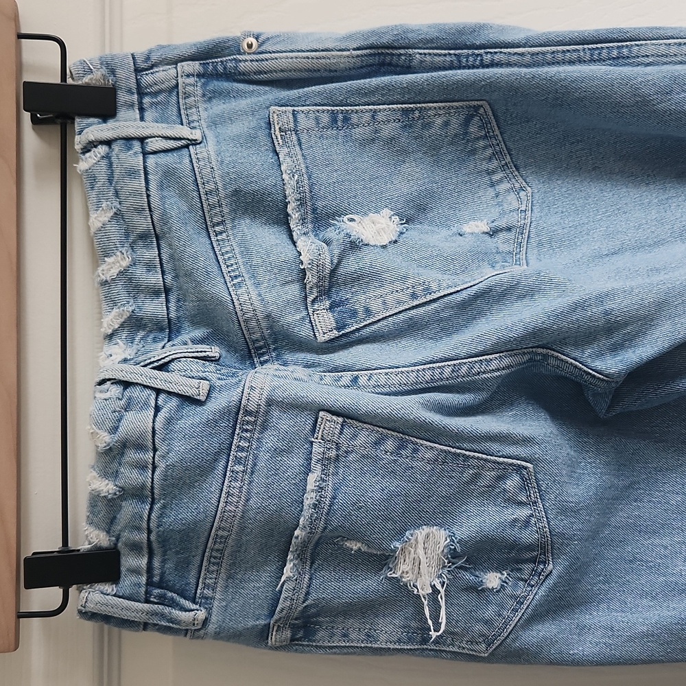 Light Blue Distressed Women’s Jeans